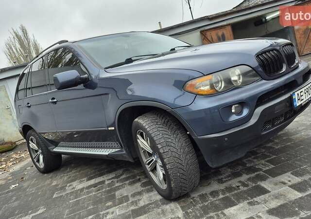 Синий БМВ Х5, объемом двигателя 4.4 л и пробегом 301 тыс. км за 8900 $, фото 2 на Automoto.ua