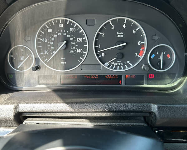 Синий БМВ Х5, объемом двигателя 3 л и пробегом 279 тыс. км за 11200 $, фото 29 на Automoto.ua