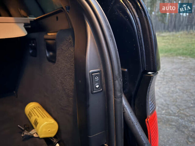 Синий БМВ Х5, объемом двигателя 3 л и пробегом 333 тыс. км за 9700 $, фото 43 на Automoto.ua