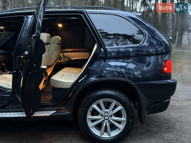 Синий БМВ Х5, объемом двигателя 3 л и пробегом 333 тыс. км за 9700 $, фото 27 на Automoto.ua