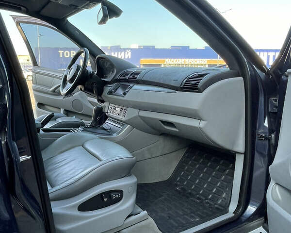 Синий БМВ Х5, объемом двигателя 3 л и пробегом 380 тыс. км за 12000 $, фото 43 на Automoto.ua