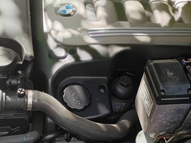 Синий БМВ Х5, объемом двигателя 3 л и пробегом 342 тыс. км за 5700 $, фото 11 на Automoto.ua
