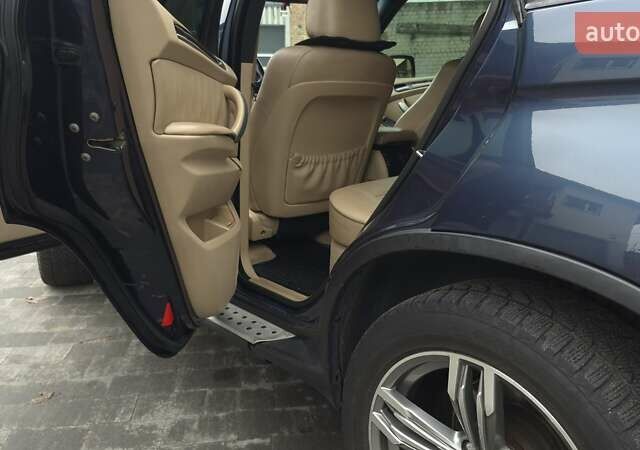 Синий БМВ Х5, объемом двигателя 4.4 л и пробегом 301 тыс. км за 8900 $, фото 13 на Automoto.ua