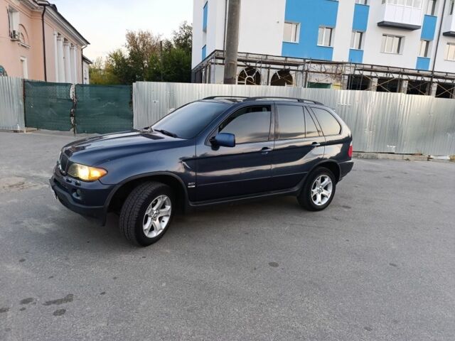 Синий БМВ Х5, объемом двигателя 3 л и пробегом 300 тыс. км за 5400 $, фото 3 на Automoto.ua