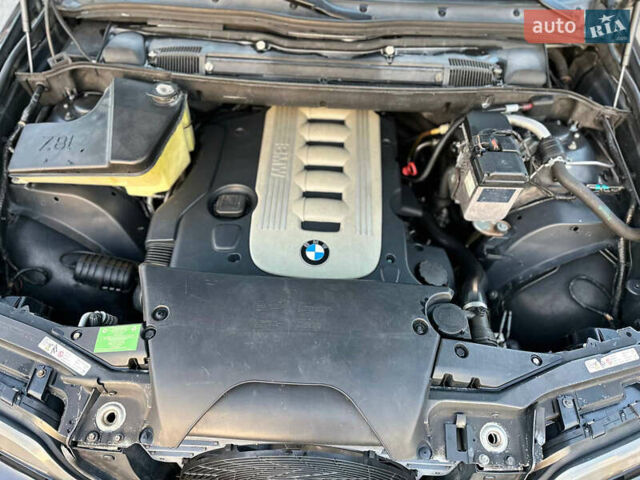 Синий БМВ Х5, объемом двигателя 3 л и пробегом 350 тыс. км за 7400 $, фото 16 на Automoto.ua