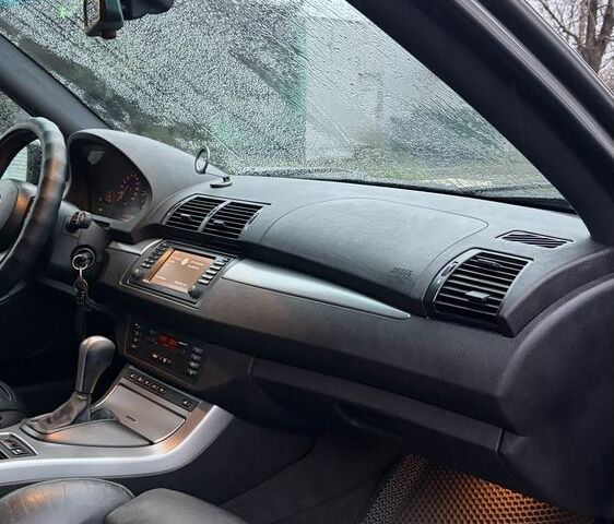 Синий БМВ Х5, объемом двигателя 3 л и пробегом 300 тыс. км за 6200 $, фото 19 на Automoto.ua