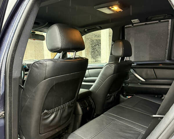 Синий БМВ Х5, объемом двигателя 2.99 л и пробегом 293 тыс. км за 11500 $, фото 13 на Automoto.ua