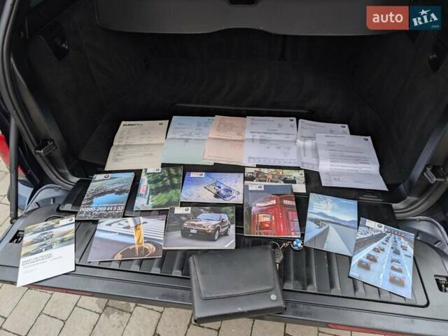 Синій БМВ Х5, об'ємом двигуна 3 л та пробігом 362 тис. км за 12700 $, фото 80 на Automoto.ua
