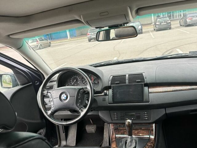 Синий БМВ Х5, объемом двигателя 0 л и пробегом 271 тыс. км за 5200 $, фото 6 на Automoto.ua