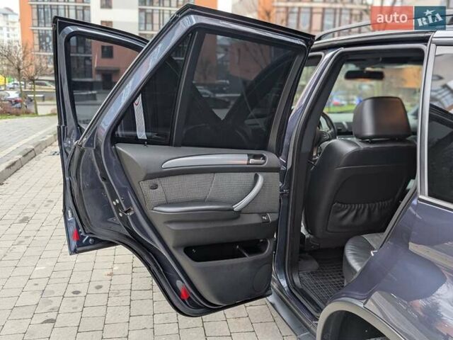 Синій БМВ Х5, об'ємом двигуна 3 л та пробігом 362 тис. км за 12700 $, фото 49 на Automoto.ua