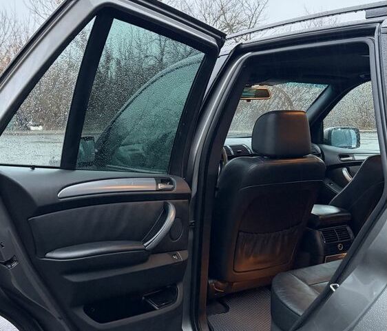 Синий БМВ Х5, объемом двигателя 3 л и пробегом 300 тыс. км за 6200 $, фото 20 на Automoto.ua
