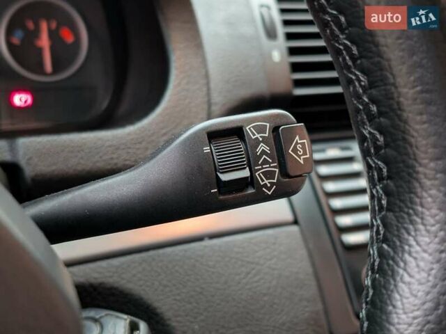 Синій БМВ Х5, об'ємом двигуна 3 л та пробігом 362 тис. км за 12700 $, фото 70 на Automoto.ua