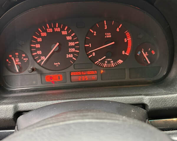 Синий БМВ Х5, объемом двигателя 2.99 л и пробегом 293 тыс. км за 11500 $, фото 8 на Automoto.ua