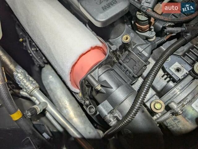 Синій БМВ Х5, об'ємом двигуна 3 л та пробігом 362 тис. км за 12700 $, фото 90 на Automoto.ua