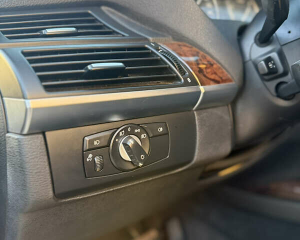 Синий БМВ Х5, объемом двигателя 2.99 л и пробегом 244 тыс. км за 16900 $, фото 30 на Automoto.ua