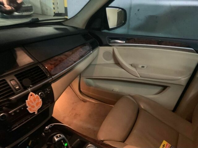 Синій БМВ Х5, об'ємом двигуна 3 л та пробігом 290 тис. км за 4750 $, фото 7 на Automoto.ua