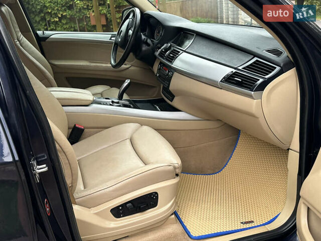 Синий БМВ Х5, объемом двигателя 3 л и пробегом 276 тыс. км за 13199 $, фото 40 на Automoto.ua