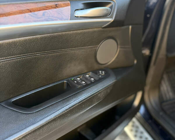 Синий БМВ Х5, объемом двигателя 2.99 л и пробегом 244 тыс. км за 16900 $, фото 29 на Automoto.ua