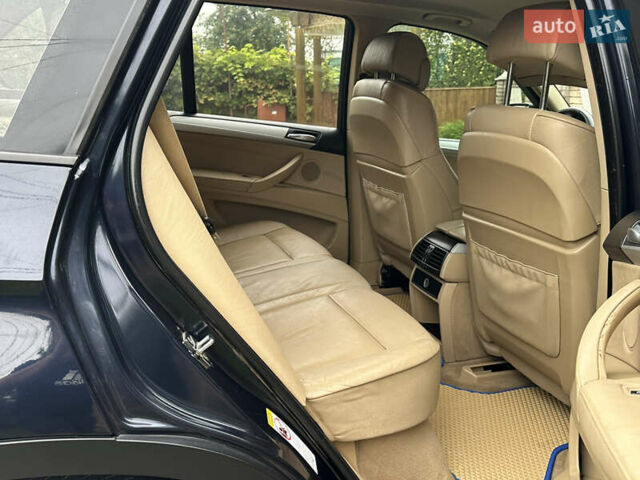Синий БМВ Х5, объемом двигателя 3 л и пробегом 276 тыс. км за 13199 $, фото 42 на Automoto.ua