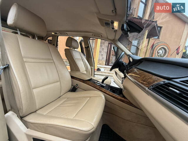 Синий БМВ Х5, объемом двигателя 3 л и пробегом 267 тыс. км за 13999 $, фото 41 на Automoto.ua