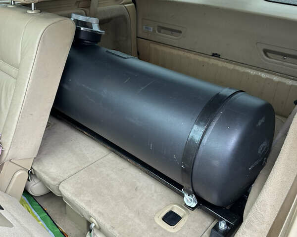 Синій БМВ Х5, об'ємом двигуна 3 л та пробігом 377 тис. км за 9000 $, фото 5 на Automoto.ua