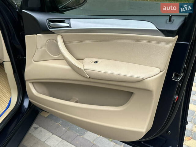 Синий БМВ Х5, объемом двигателя 3 л и пробегом 276 тыс. км за 13199 $, фото 41 на Automoto.ua