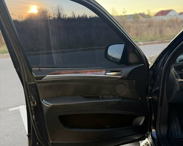 Синий БМВ Х5, объемом двигателя 2.99 л и пробегом 244 тыс. км за 16900 $, фото 27 на Automoto.ua