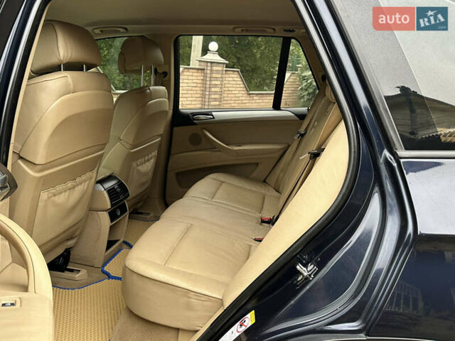 Синий БМВ Х5, объемом двигателя 3 л и пробегом 276 тыс. км за 13199 $, фото 5 на Automoto.ua