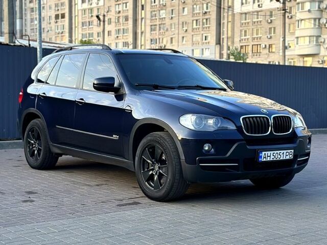 Синій БМВ Х5, об'ємом двигуна 3 л та пробігом 280 тис. км за 12999 $, фото 1 на Automoto.ua