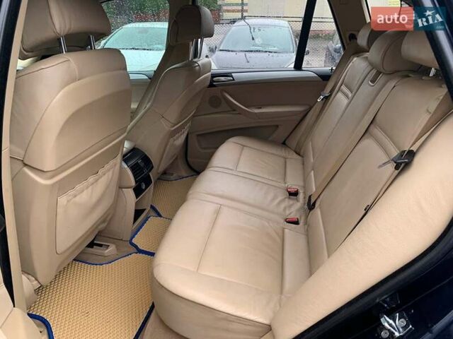 Синій БМВ Х5, об'ємом двигуна 2.99 л та пробігом 294 тис. км за 12999 $, фото 14 на Automoto.ua
