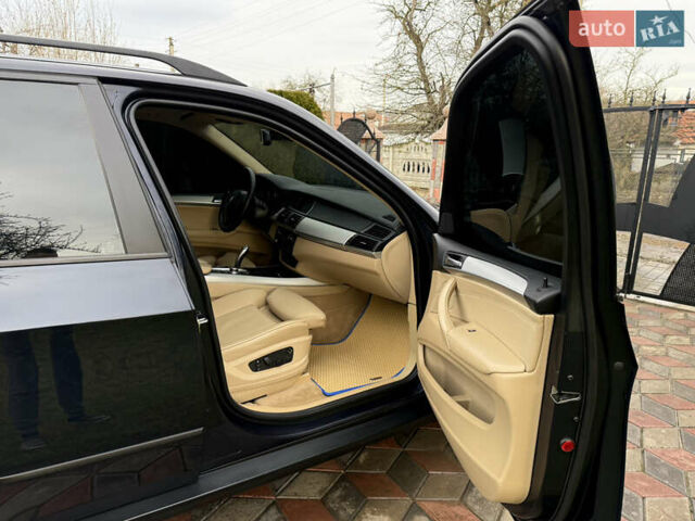 Синій БМВ Х5, об'ємом двигуна 2.99 л та пробігом 298 тис. км за 13999 $, фото 43 на Automoto.ua