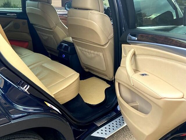 Синий БМВ Х5, объемом двигателя 3 л и пробегом 298 тыс. км за 13650 $, фото 7 на Automoto.ua