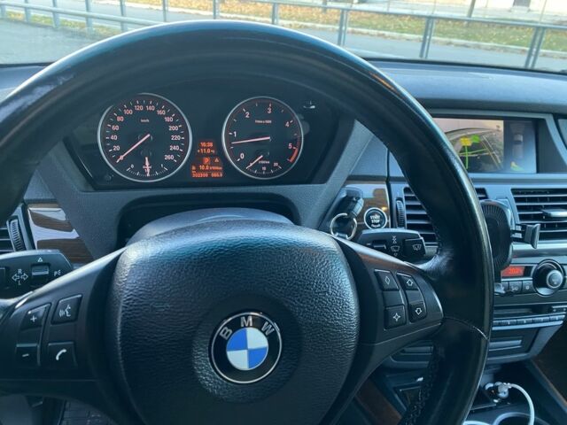 Синий БМВ Х5, объемом двигателя 3 л и пробегом 302 тыс. км за 17390 $, фото 8 на Automoto.ua