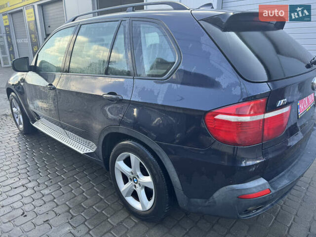 Синий БМВ Х5, объемом двигателя 3 л и пробегом 275 тыс. км за 7950 $, фото 12 на Automoto.ua