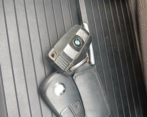 Синій БМВ Х5, об'ємом двигуна 3 л та пробігом 245 тис. км за 17500 $, фото 8 на Automoto.ua