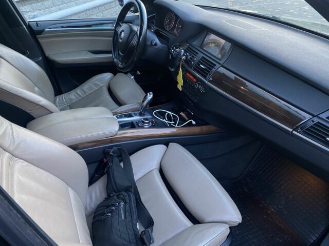 Синий БМВ Х5, объемом двигателя 3 л и пробегом 302 тыс. км за 17390 $, фото 15 на Automoto.ua
