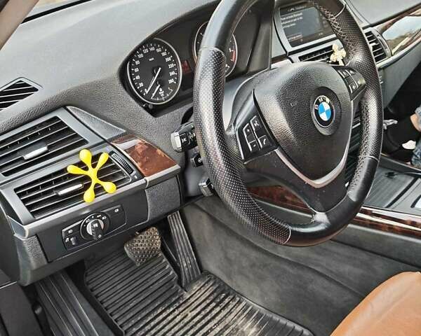 Синій БМВ Х5, об'ємом двигуна 3 л та пробігом 245 тис. км за 17500 $, фото 9 на Automoto.ua