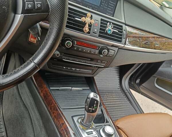 Синій БМВ Х5, об'ємом двигуна 3 л та пробігом 245 тис. км за 17500 $, фото 29 на Automoto.ua