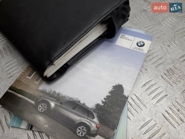 Синій БМВ Х5, об'ємом двигуна 3 л та пробігом 245 тис. км за 17500 $, фото 2 на Automoto.ua