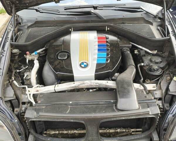 Синій БМВ Х5, об'ємом двигуна 3 л та пробігом 245 тис. км за 17500 $, фото 4 на Automoto.ua