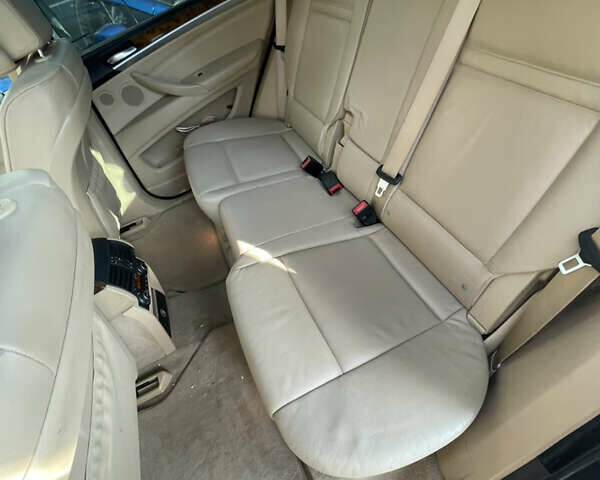 Синий БМВ Х5, объемом двигателя 3 л и пробегом 260 тыс. км за 16500 $, фото 17 на Automoto.ua