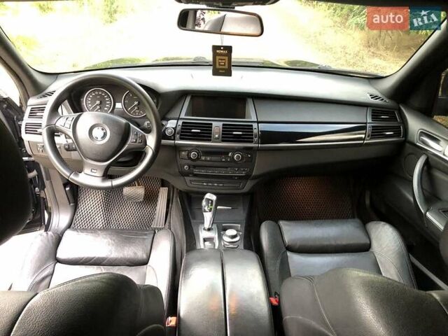 Синий БМВ Х5, объемом двигателя 2.99 л и пробегом 275 тыс. км за 17200 $, фото 2 на Automoto.ua