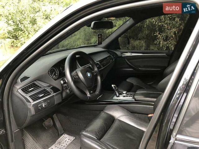 Синий БМВ Х5, объемом двигателя 2.99 л и пробегом 275 тыс. км за 17200 $, фото 4 на Automoto.ua