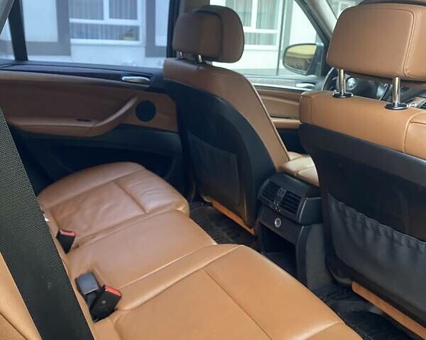 Синий БМВ Х5, объемом двигателя 3.01 л и пробегом 230 тыс. км за 12200 $, фото 9 на Automoto.ua