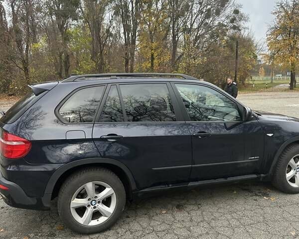 БМВ Х5 2009 в Корсунь-Шевченковском на Automoto.ua Синий БМВ Х5, объемом двигателя 2.98 л и пробегом 214 тыс. км за 12800 $, фото 9 на Automoto.ua
