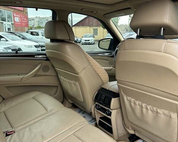 Синий БМВ Х5, объемом двигателя 3 л и пробегом 242 тыс. км за 13800 $, фото 10 на Automoto.ua