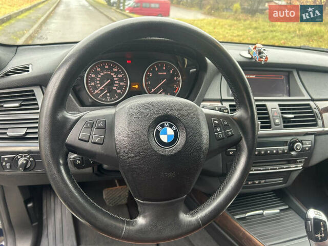 Синій БМВ Х5, об'ємом двигуна 2.98 л та пробігом 193 тис. км за 13500 $, фото 26 на Automoto.ua