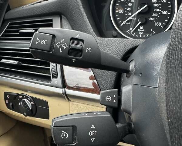 Синий БМВ Х5, объемом двигателя 3 л и пробегом 295 тыс. км за 15400 $, фото 14 на Automoto.ua