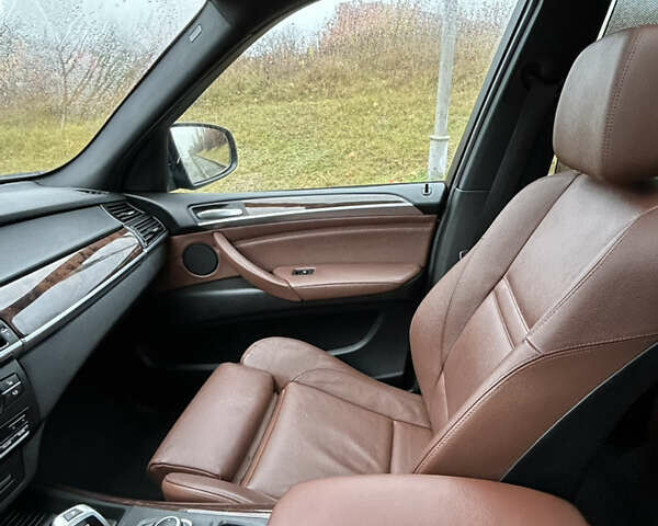 Синій БМВ Х5, об'ємом двигуна 2.98 л та пробігом 193 тис. км за 13500 $, фото 51 на Automoto.ua