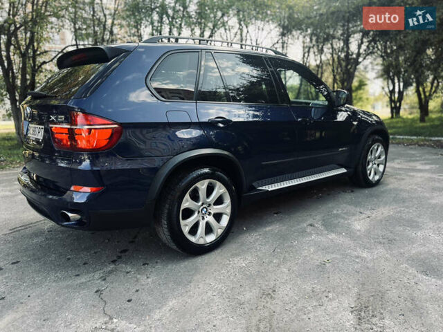 Синій БМВ Х5, об'ємом двигуна 3 л та пробігом 277 тис. км за 15999 $, фото 11 на Automoto.ua